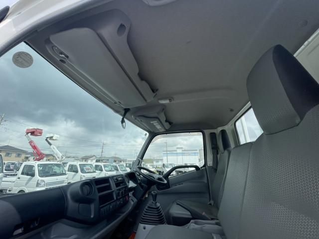 HINO DUTRO 2020 Image 31