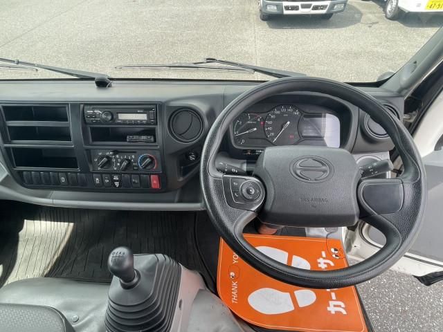 HINO DUTRO 2020 Image 31