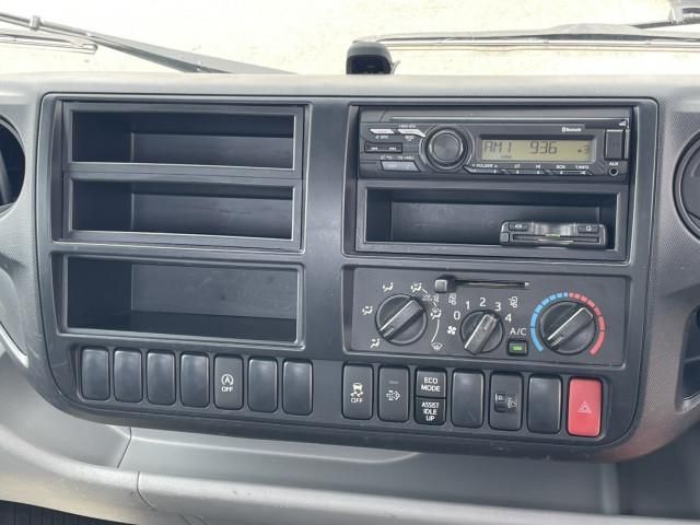 HINO DUTRO 2020 Image 31