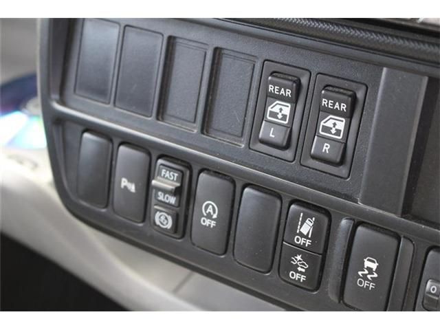 HINO DUTRO 2020 Image 31