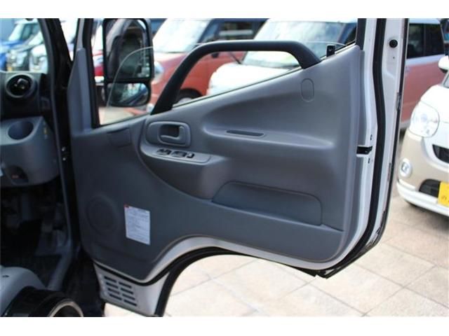 HINO DUTRO 2020 Image 31