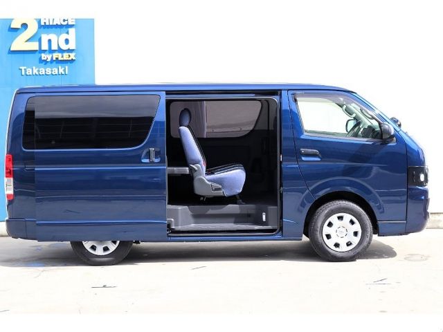 TOYOTA HIACE VAN 2WD 2017 Image 31
