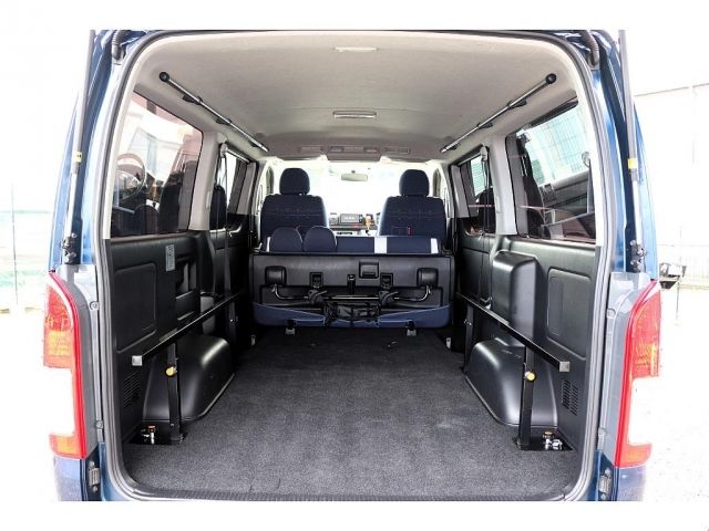 TOYOTA HIACE VAN 2WD 2017 Image 31