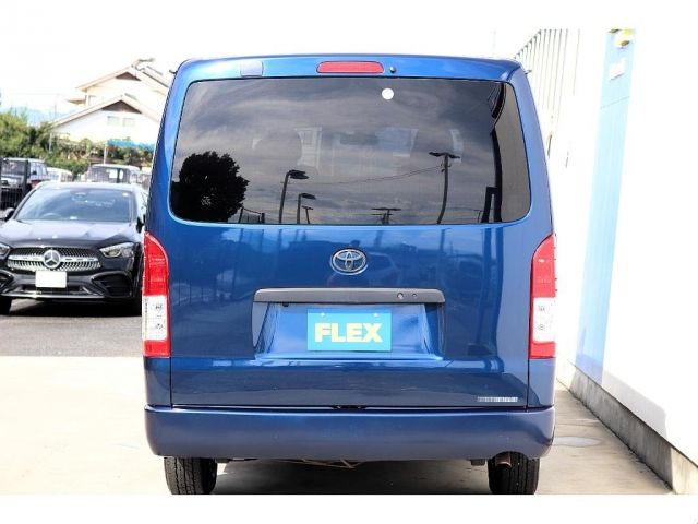 TOYOTA HIACE VAN 2WD 2017 Image 31