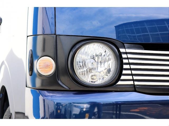 TOYOTA HIACE VAN 2WD 2017 Image 31