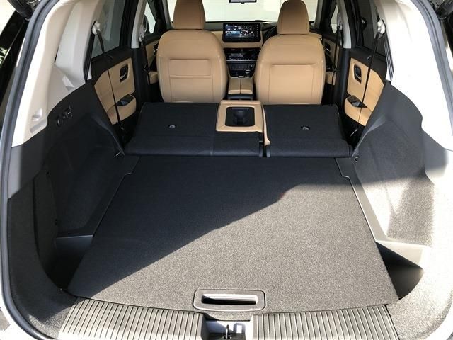 NISSAN X-TRAIL HYBRID 4WD 2023 Image 31