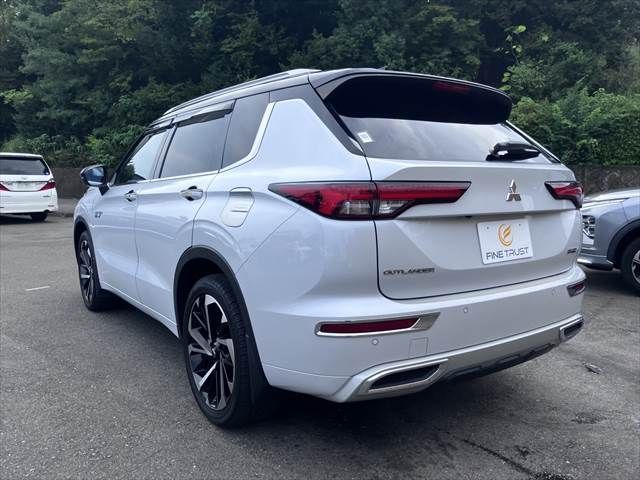 MITSUBISHI OUTLANDER PHEV 2022 Image 31