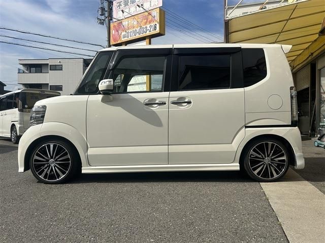 HONDA N BOX CUSTOM 2013 Image 31