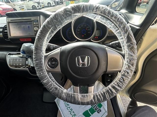 HONDA N BOX CUSTOM 2013 Image 31