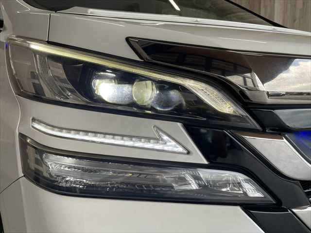TOYOTA VELLFIRE  HYBRID 4WD 2015 Image 31