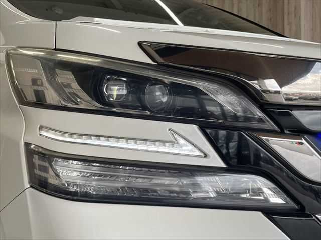 TOYOTA VELLFIRE  HYBRID 4WD 2015 Image 31