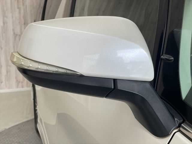 TOYOTA VELLFIRE  HYBRID 4WD 2015 Image 31