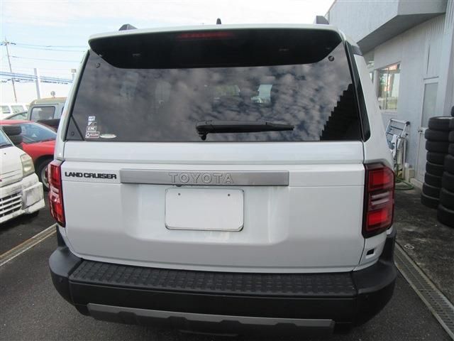 TOYOTA LANDCRUISER 250 2024 Image 31
