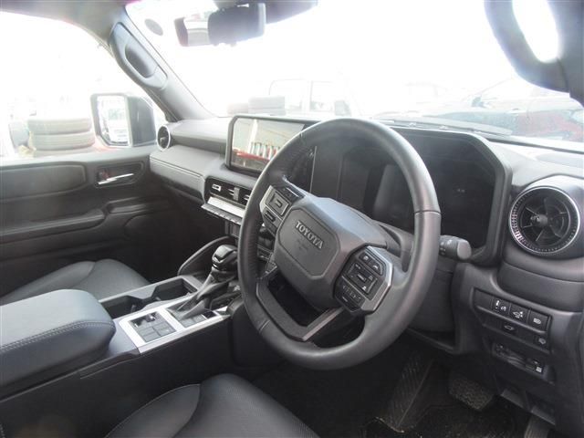 TOYOTA LANDCRUISER 250 2024 Image 31