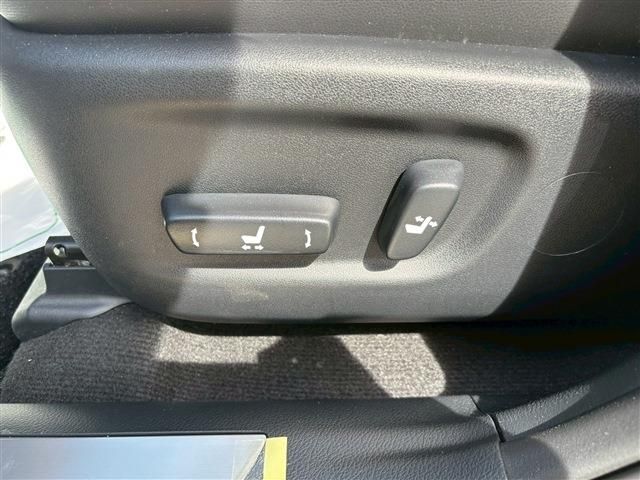 TOYOTA LEXUS NX300H 2020 Image 31