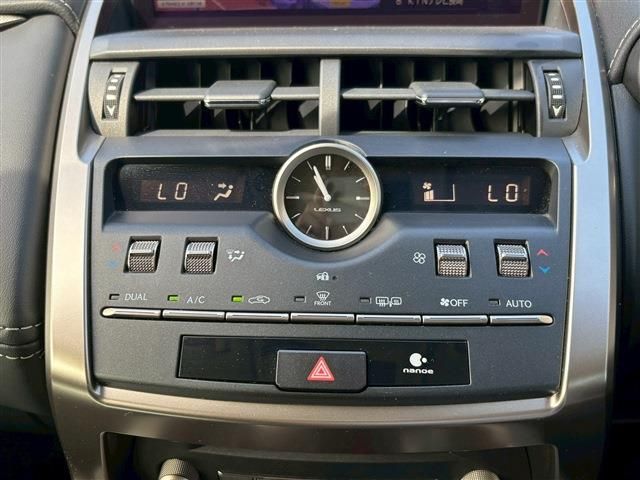 TOYOTA LEXUS NX300H 2020 Image 31