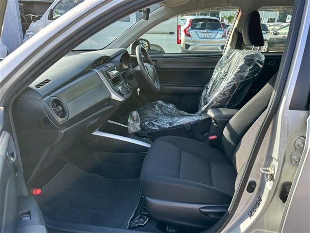 TOYOTA COROLLA FIELDER HYBR 2016 Image 31