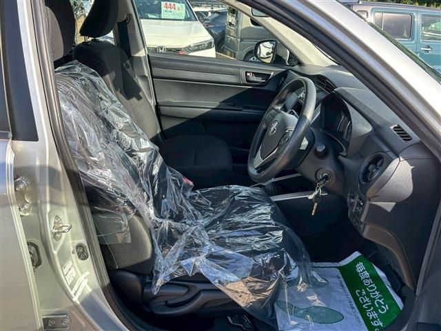 TOYOTA COROLLA FIELDER HYBR 2016 Image 31