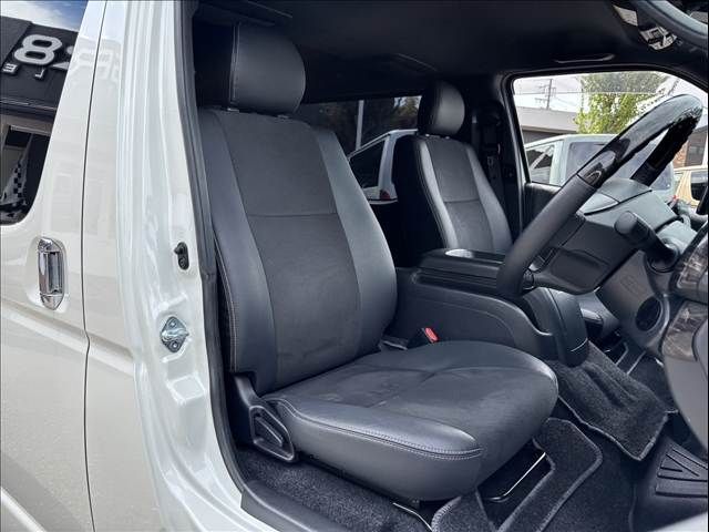 TOYOTA HIACE VAN 2WD 2022 Image 31