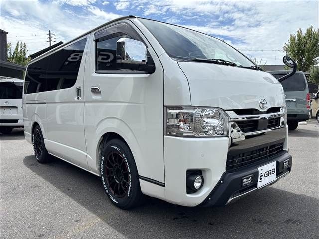 TOYOTA HIACE VAN 2WD 2022 Image 31