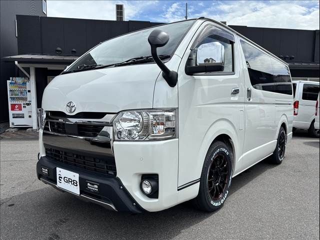 TOYOTA HIACE VAN 2WD 2022 Image 31