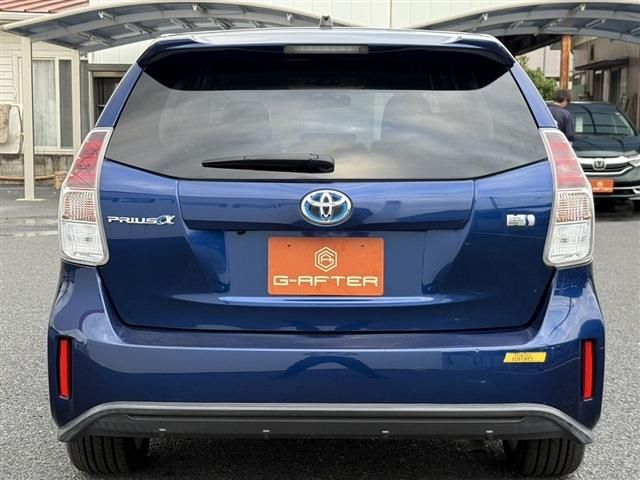 TOYOTA PRIUS ALPHA 2015 Image 31