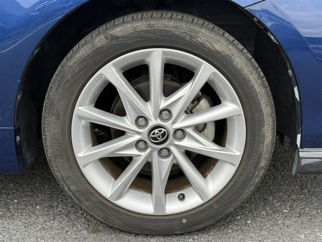 TOYOTA PRIUS ALPHA 2015 Image 31