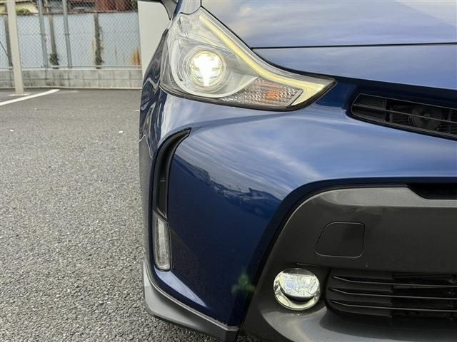 TOYOTA PRIUS ALPHA 2015 Image 31