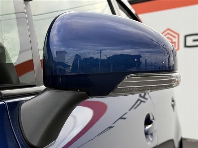 TOYOTA PRIUS ALPHA 2015 Image 31