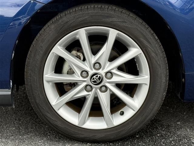 TOYOTA PRIUS ALPHA 2015 Image 31