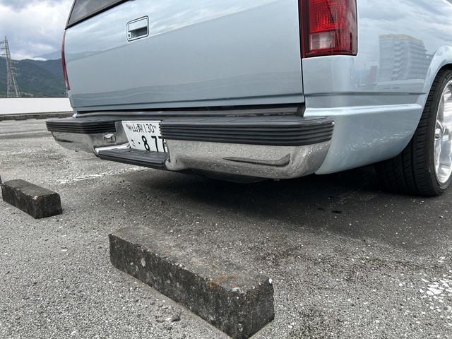 CHEVROLET SUBURBAN 2001 Image 31