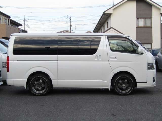 TOYOTA HIACE VAN 2WD 2016 Image 31