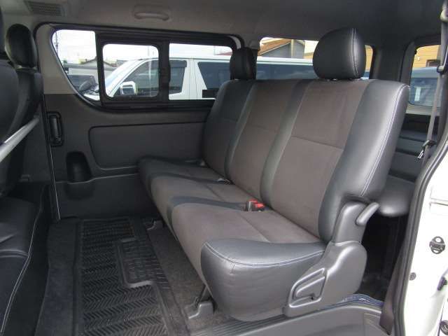 TOYOTA HIACE VAN 2WD 2016 Image 31