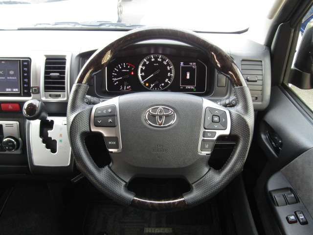 TOYOTA HIACE WAGON 2022 Image 31