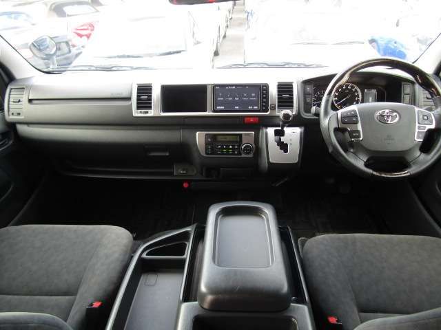 TOYOTA HIACE WAGON 2022 Image 31