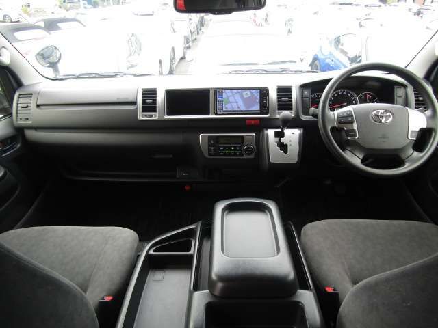 TOYOTA HIACE WAGON 4WD 2019 Image 31