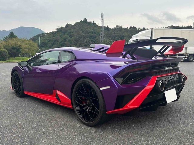 LAMBORGHINI HURACAN 2023 Image 31