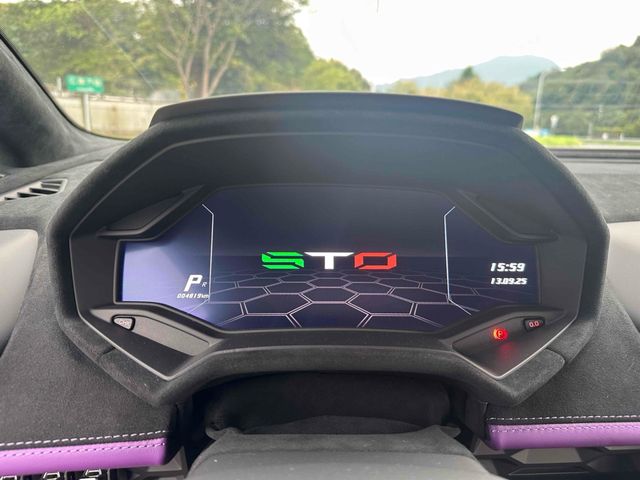 LAMBORGHINI HURACAN 2023 Image 31