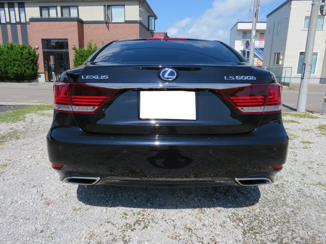 TOYOTA LEXUS LS600H 2013 Image 31