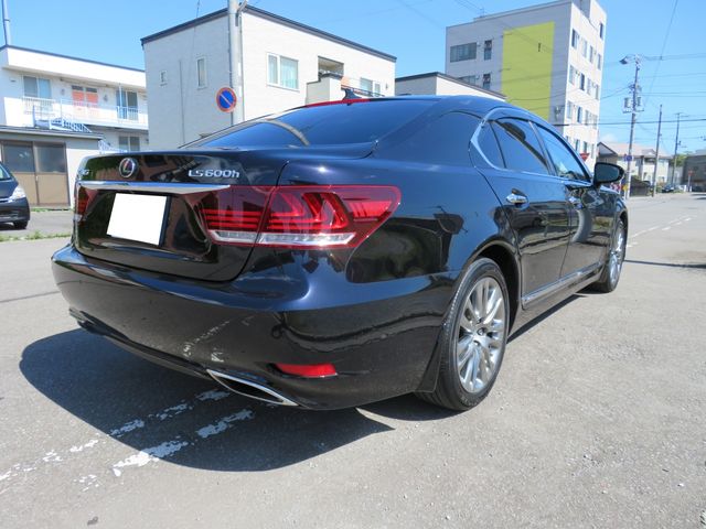 TOYOTA LEXUS LS600H 2013 Image 31