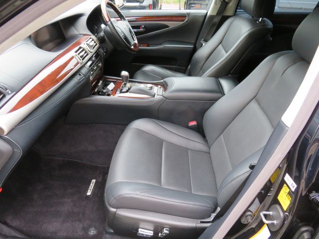 TOYOTA LEXUS LS600H 2013 Image 31