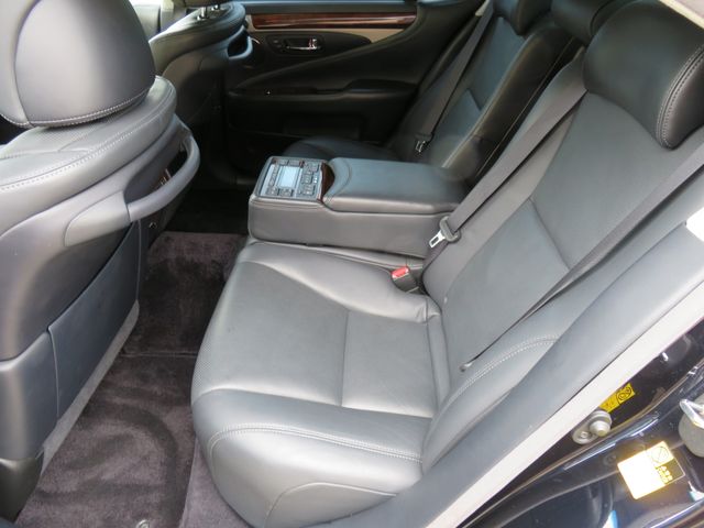 TOYOTA LEXUS LS600H 2013 Image 31