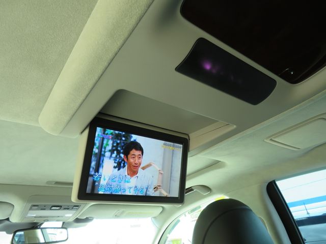 TOYOTA LEXUS LS600H 2013 Image 31