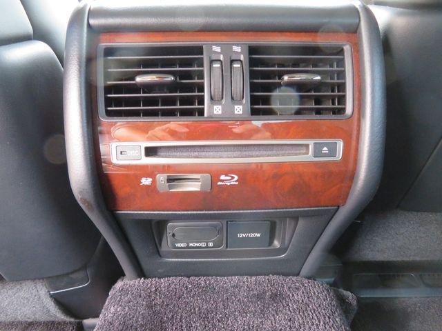 TOYOTA LEXUS LS600H 2013 Image 31