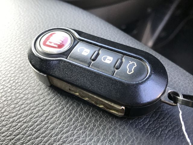 FIAT 500S 2017 Image 31