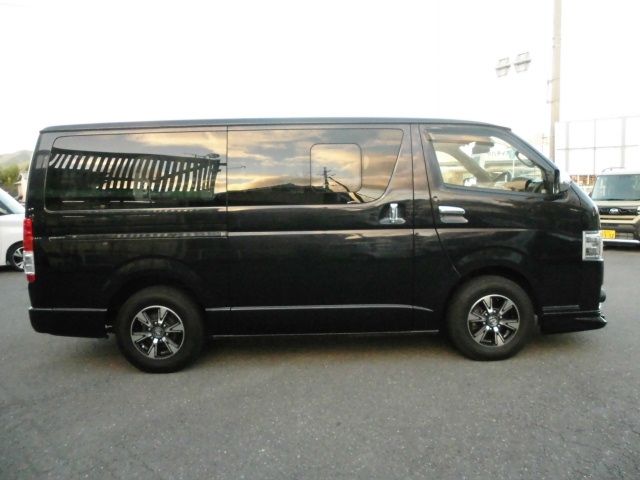 TOYOTA REGIUSACE VAN 2WD 2020 Image 31