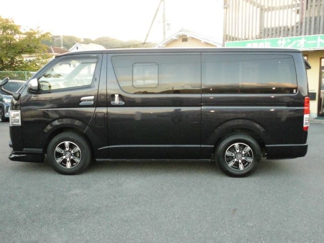 TOYOTA REGIUSACE VAN 2WD 2020 Image 31