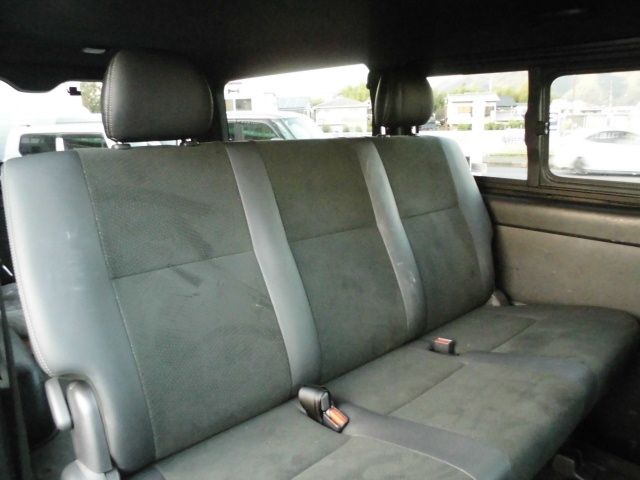 TOYOTA REGIUSACE VAN 2WD 2020 Image 31