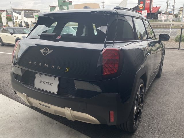 BMW MINI ACEMAN 2025 Image 31