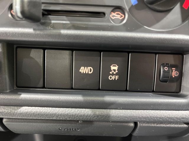 SUZUKI CARRY TRUCK 4WD 2023 Image 31